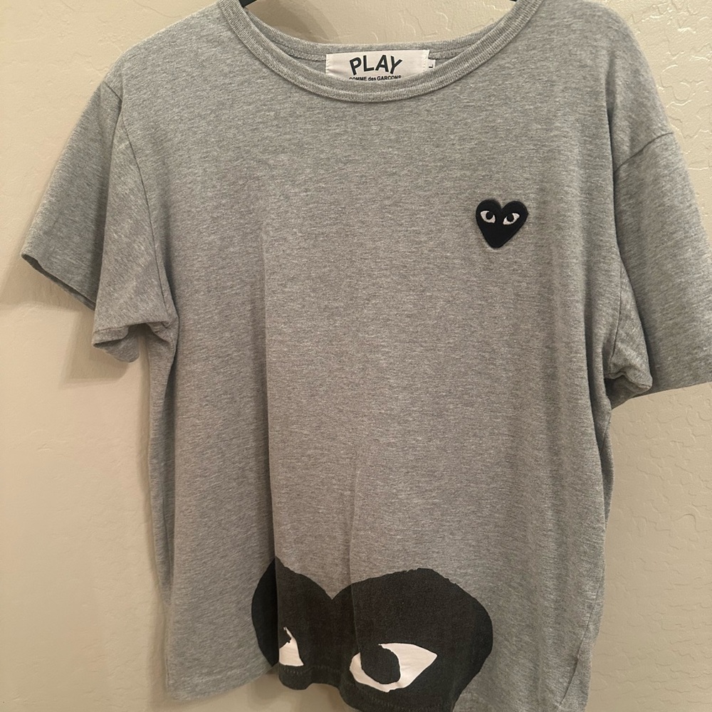 Comme des Garçons PLAY - Gray & Black Half Heart T-Shirt, size L
